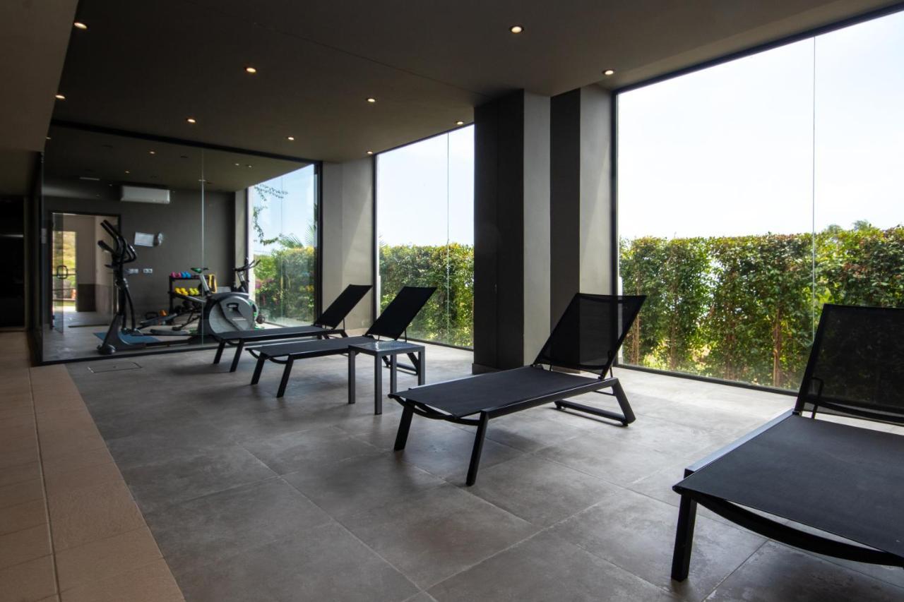 Luxury 2 Bedrooms Apt With Seaview Blue Suite 4104 마닐바 외부 사진