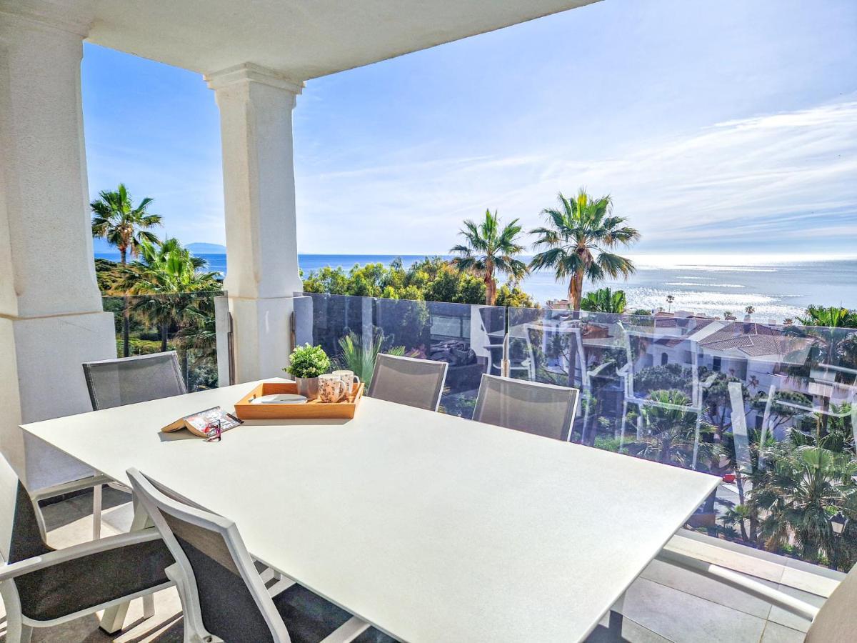 Luxury 2 Bedrooms Apt With Seaview Blue Suite 4104 마닐바 외부 사진